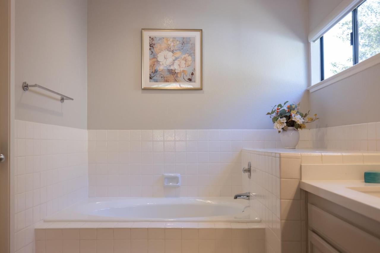 @ Marbella Lane - 4Br Cozy Home In Sj Pool Сан Хосе Екстериор снимка